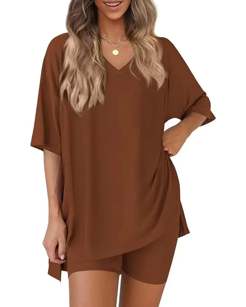 Casual 2-Piece Loungewear Set Oversized Split Hem Top & Fitted Shorts - Image 11