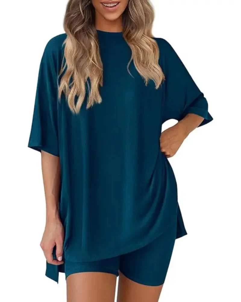 Casual 2-Piece Loungewear Set Oversized Split Hem Top & Fitted Shorts - Image 12