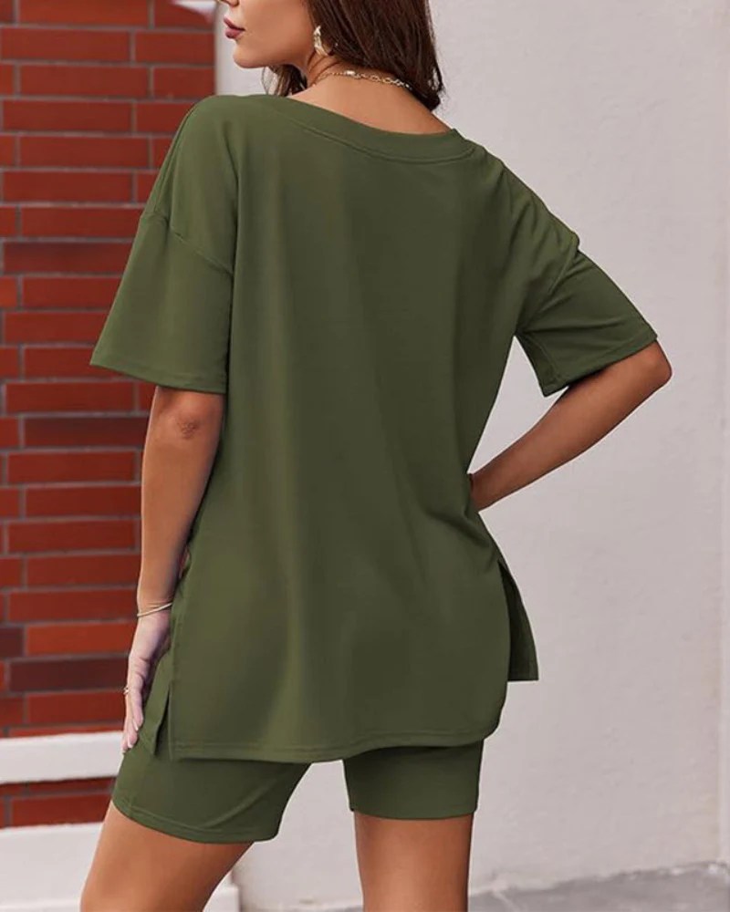 Casual 2-Piece Loungewear Set Oversized Split Hem Top & Fitted Shorts - Image 18