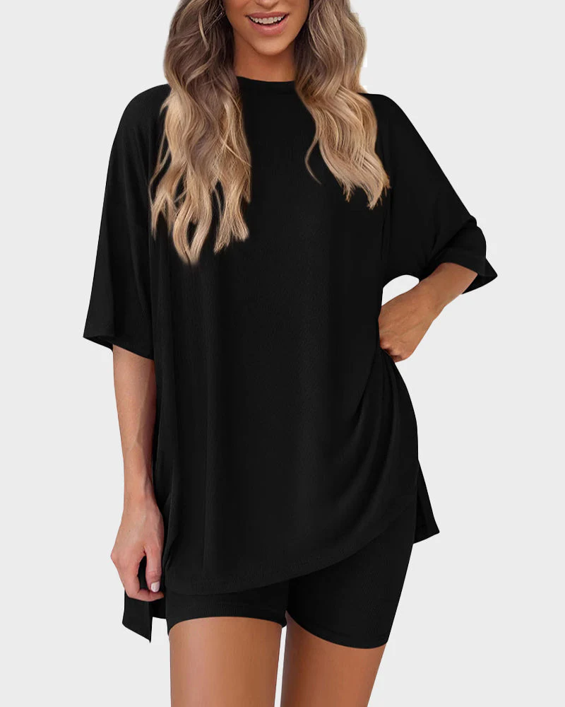 Casual 2-Piece Loungewear Set Oversized Split Hem Top & Fitted Shorts - Image 6