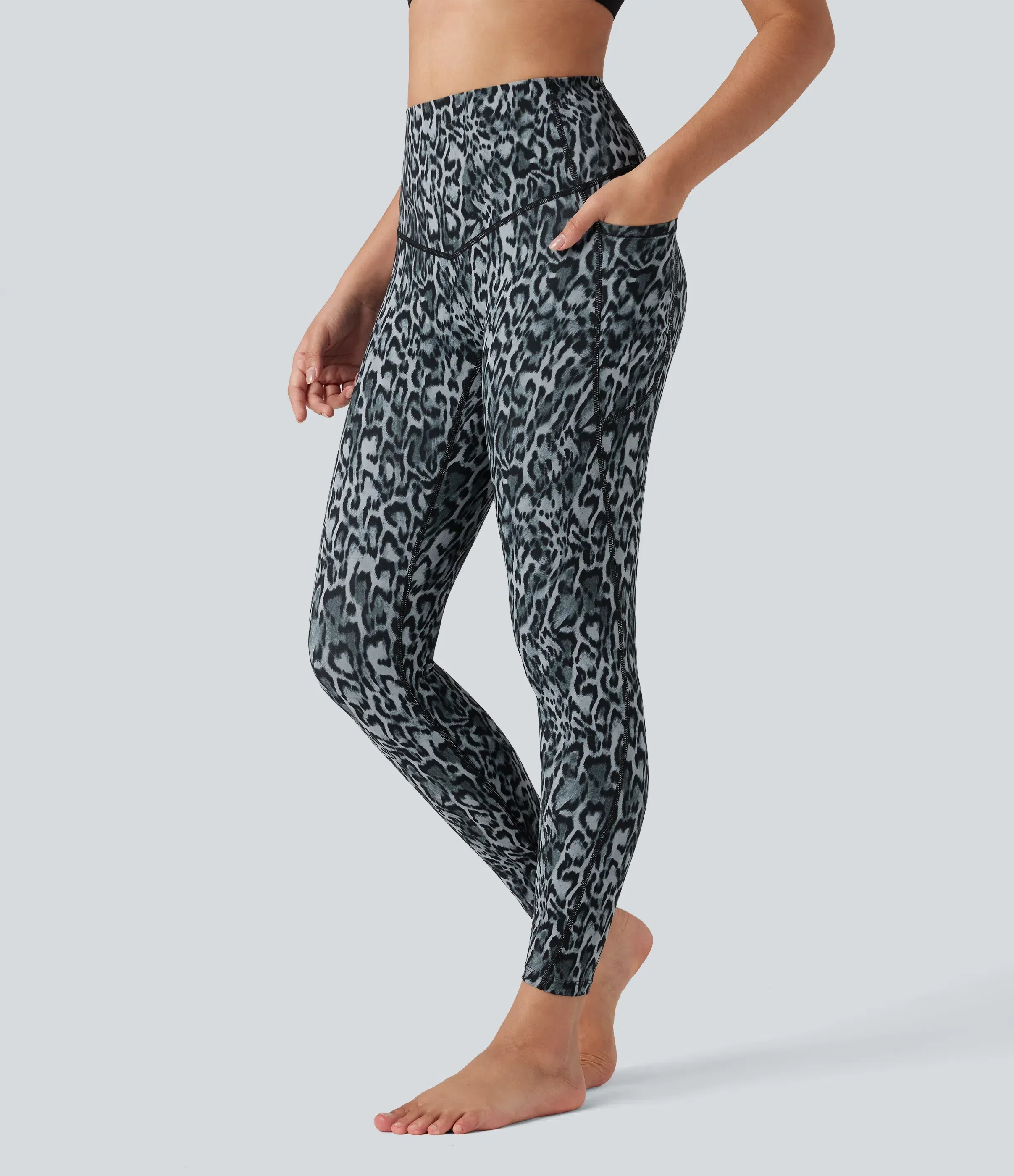 Leopard High Waisted Tummy Control Workout Leggings with Side Pockets - Image 9