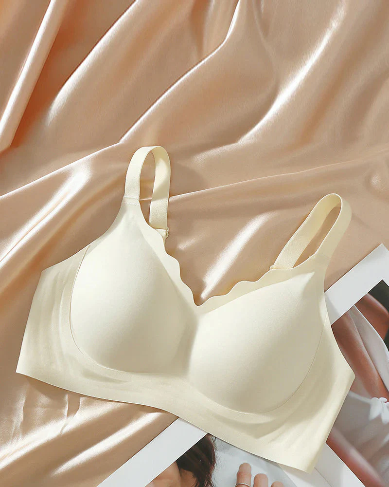 Seamless Comfort Smoothing Push Up Bra - Image 5