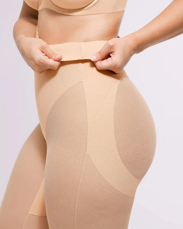 Shapecurve 3D Butt-Lifting Mesh Capri Tights - Image 16